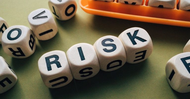 The Difference Between Risk and Loss – Perbedaan antara Risiko dan Kerugian